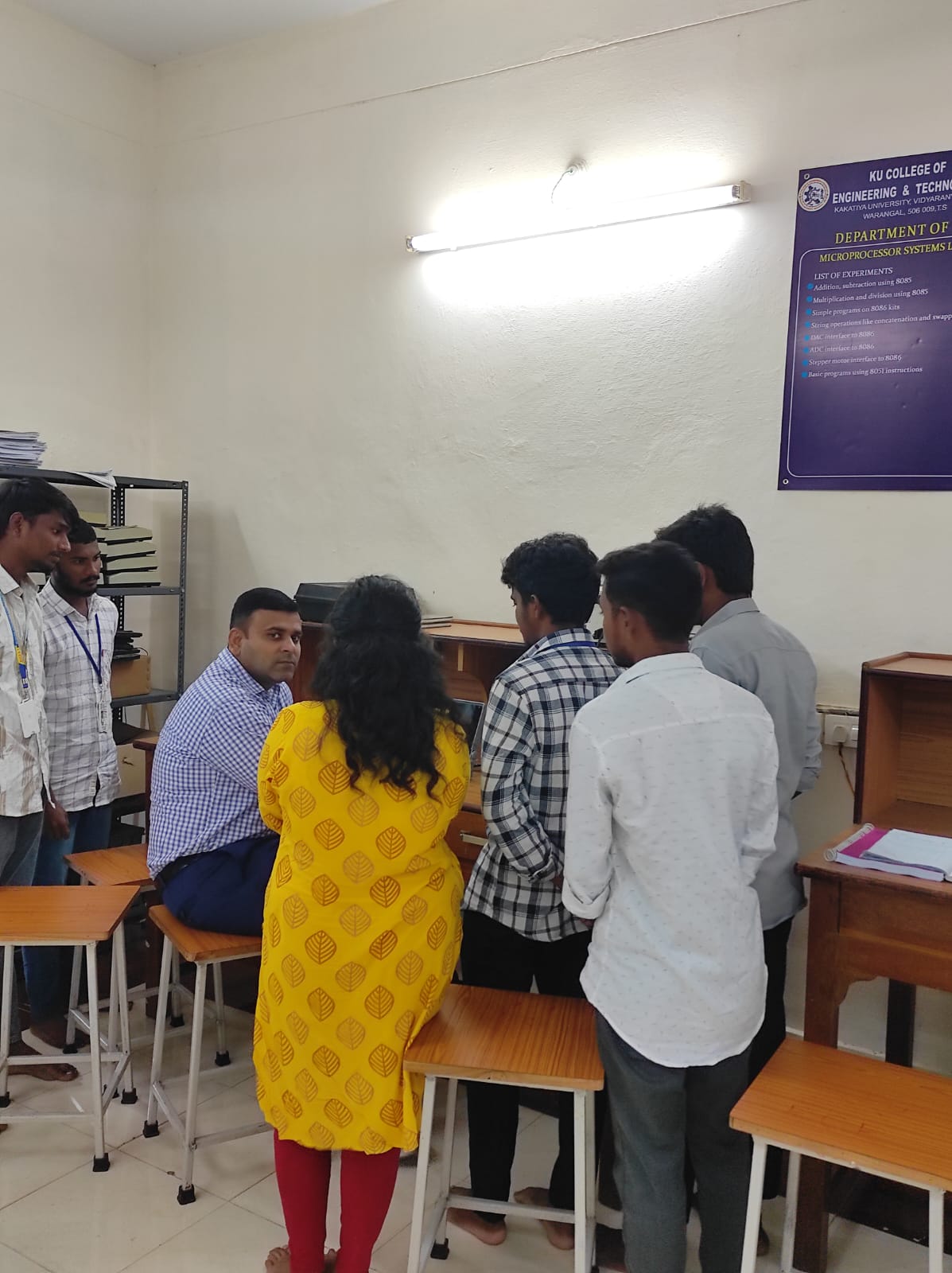 Microprocessors and Microcontrollers Lab