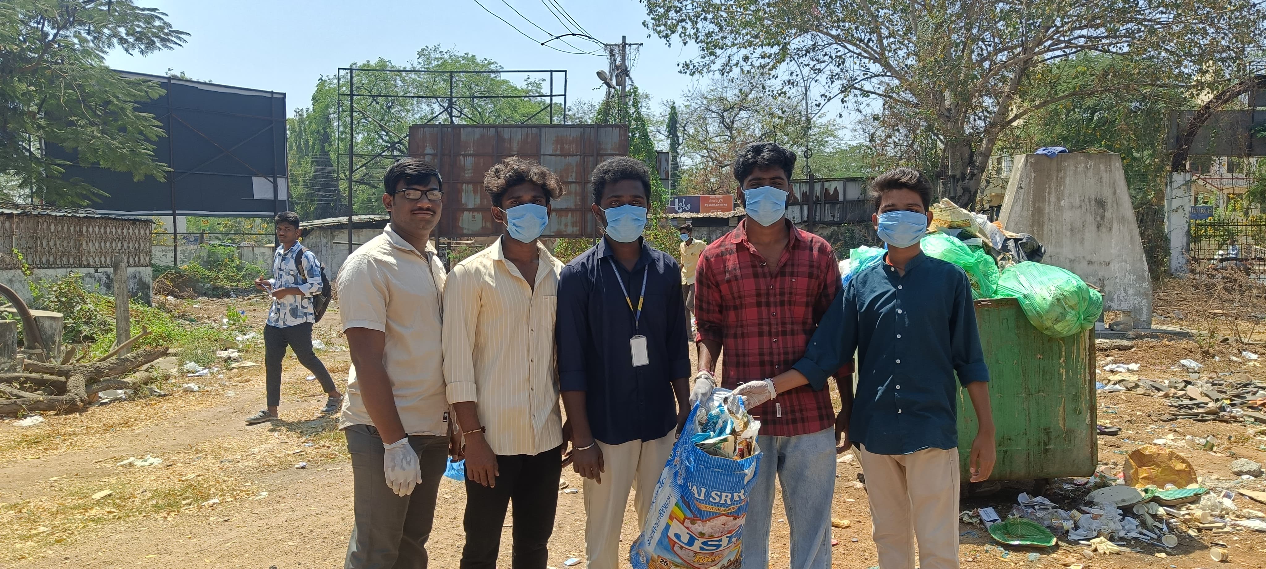 volunteers24